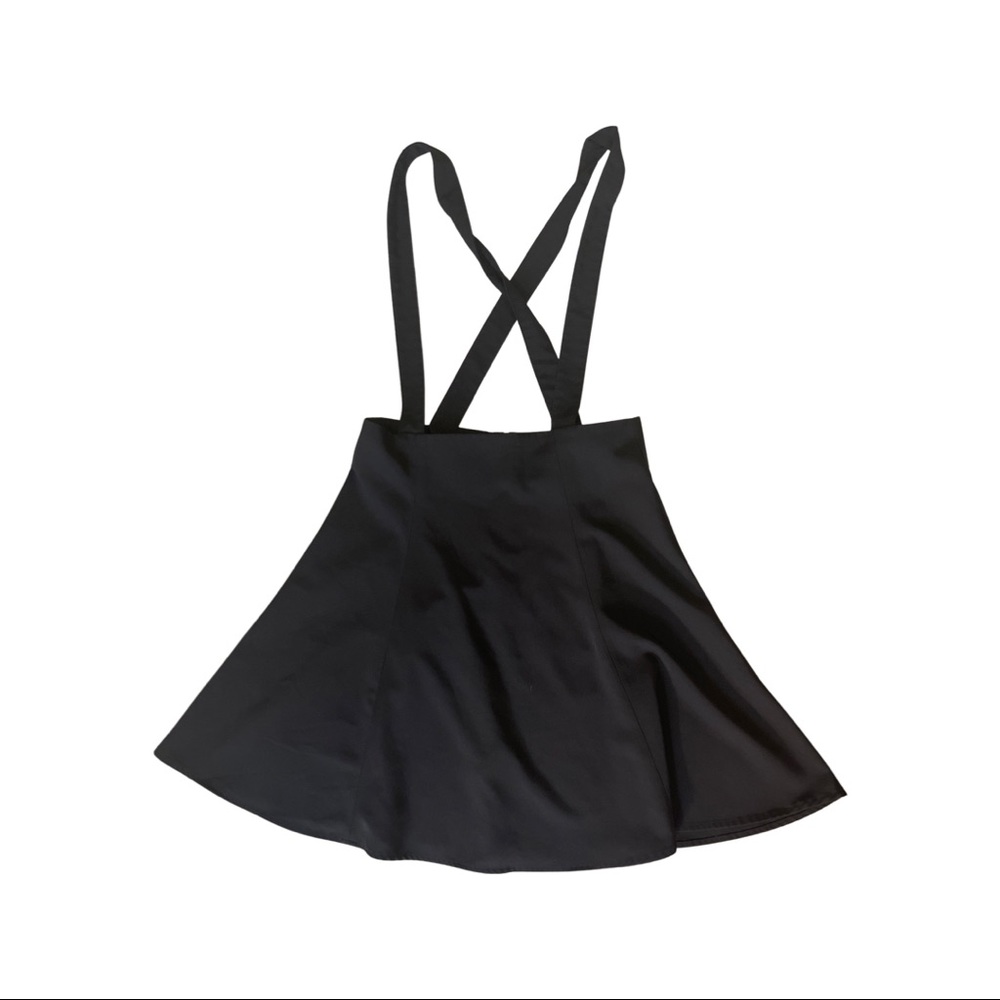 Shoulder strap skirt